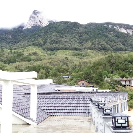 Tianzhu Mountain Seven Star Inn