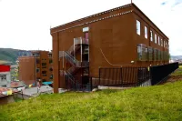 阿壩聚德大酒店 鄰近覺囊賽格寺的酒店