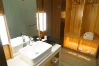 Lujiang Shengzhan Boutique Hotel