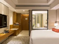 Swiss Grand Nanchang Hotels near Tengwang Pavilion Tourist Area