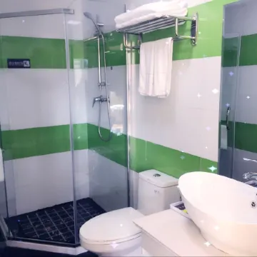 7Days Inn Chain Hotel (Hanzhong Yang County Heping Road)