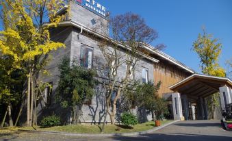 Huifeng Hotel