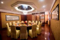 Jialong Hotel (Guangyuan High-speed Railway Station)