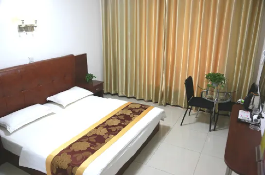 Hongyun Hotel (Changsha High Speed South Railway Station)