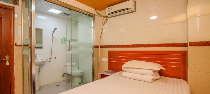 Qianji Hotel Hotels in Xuyi