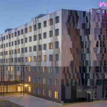 X Hotel Hotel Exterior