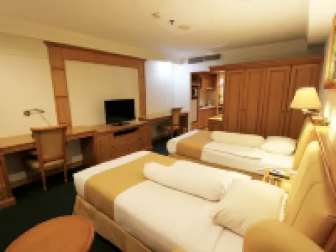 Harmoni Suites Hotel Hotels near Funworld Nagoya Citywalk Batam