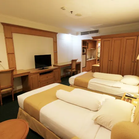 Harmoni Suites Hotel
