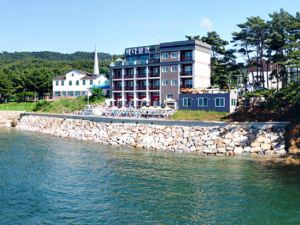 Taean Manolipo Seascape Pension