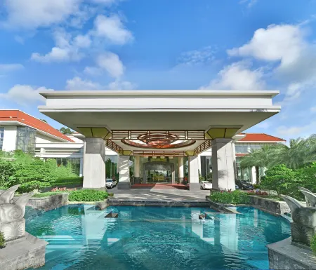 C&D Hotel, Putian Отели рядом с достопримечательностью «Sanqing Palace, Yuanmiao Taoist Temple»