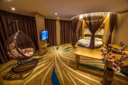 Bees Hotel Отели в г. Эшань