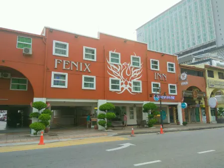 Fenix Inn Отели рядом с достопримечательностью «Дворец султанов Малакки»