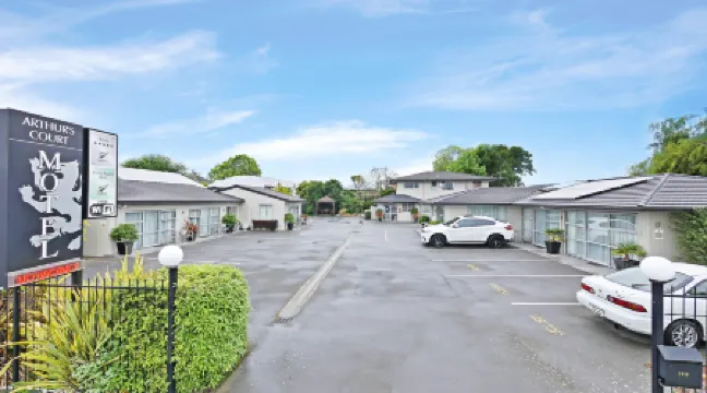 Arthur's Court Motor Lodge