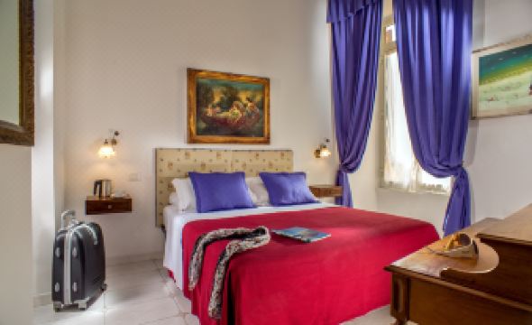 Roma Central Guest House