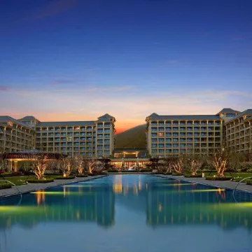 Puli Seaview Holiday Hotel (Zhujiajian Lvcheng Dongsha)