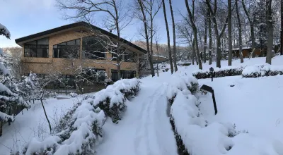 Sakuraresort Hotels near Matsuo Shrine