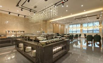 Meixuan Crystal Hotel
