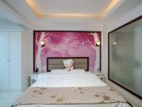 上海清风小筑酒店公寓 - 情侣大床房