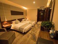 民和六洲国际饭店 - 高级双床房