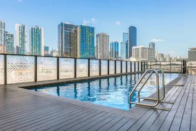 Peppers Docklands Melbourne Hotels near Array by Mirvac