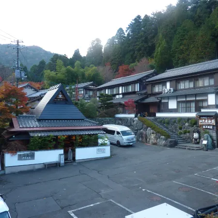 Yumoto Onsen OharaSansou Отели рядом с достопримечательностью «Курама Онсен Спа»