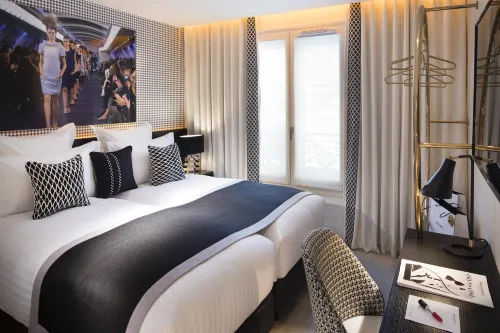 巴黎9區著裝守則飯店