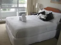 Fairthorpe Apartments Hotels in Toowong