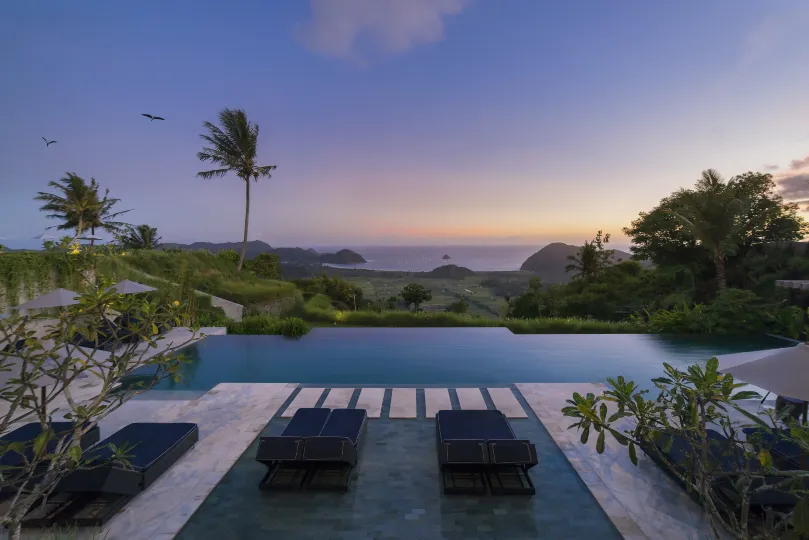 龍目島瑟龍瑟羅別墅