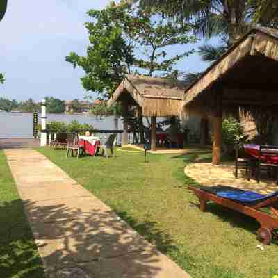 Hotel Hemadan Hotel Exterior