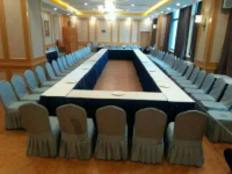 Vienna Hotel (Shaodong Jinlong Avenue)