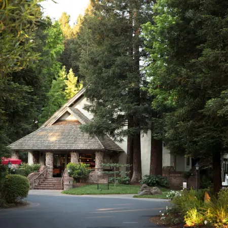 Harvest Inn