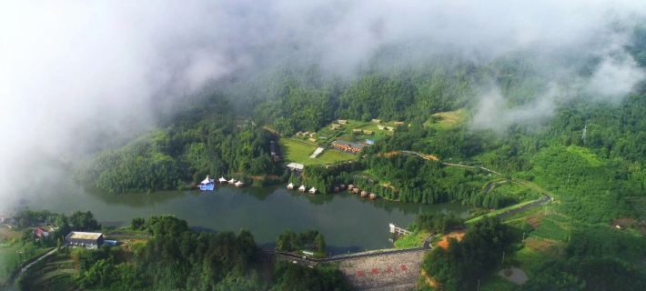 Yourangu Ecology Holiday Hotel Hotele w: Powiat Jingde