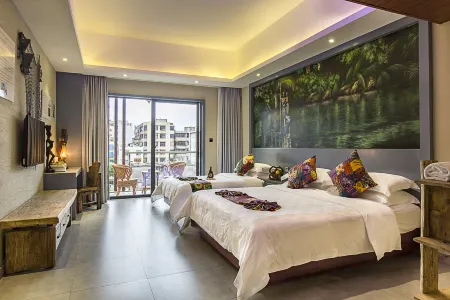 Huangma Holiday Nanyang Museum Hotel (Hailu Qilou Old Street)