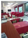 Ya'an Xinghui Homestay (Bifeng Gorge)