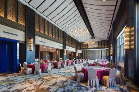 Tianyuan Mingyue Hotel Отели рядом с достопримечательностью «She People Ancient City»