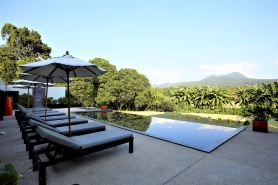 Yoma Hotel, Pai