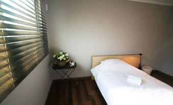 Guesthouse Gangnam (Female Only)