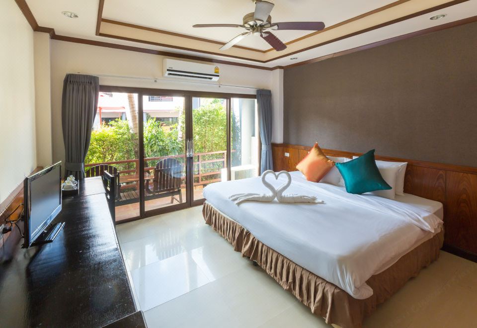 Sunrise Resort Koh PhanganOver view