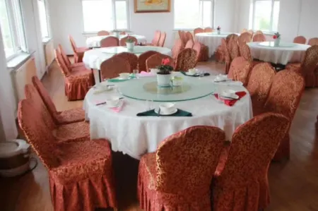 Changhai Guanglu Island Shuangquan Hotel Отели рядом с достопримечательностью «Guanglu Island»