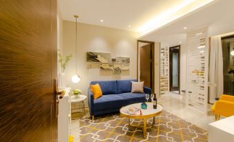 Four+ Luxury Apartment (Shenzhen Shuibei)