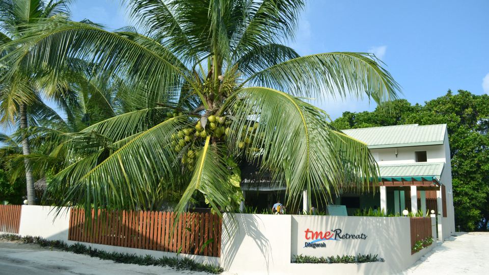 Tme Retreats Dhigurah