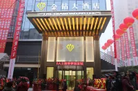 the Diamond Hotel