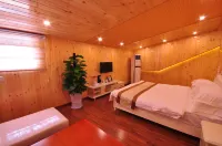 โรงแรมธีม ไมคาง ไนท์เรน หวางฉาง