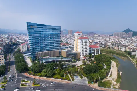 Rong Qiao Hotel