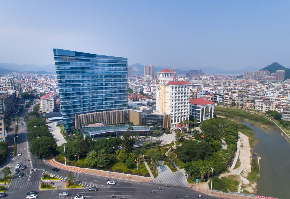 Rong Qiao Hotel