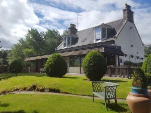 Moorfield Guest House