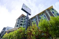 Clover Hotel Hatyai Hotels in Prince of Songkhla University Surrounding