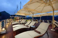 Orchid Classic Cruise Hotels in Hạ Long