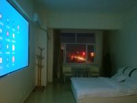 呼和浩特怡家公寓式酒店 - 投影大床房