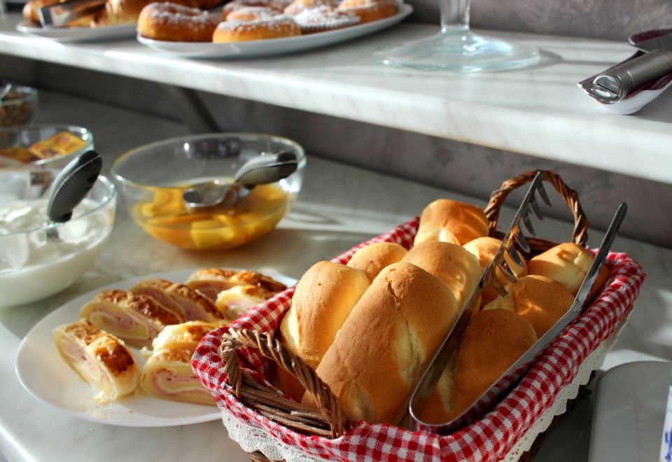 1. 호텔 룩소르 피..